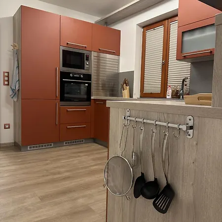 U3 Apartment *