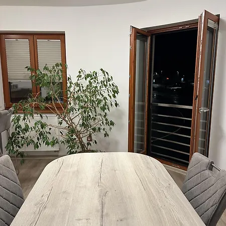 Apartment U3 *