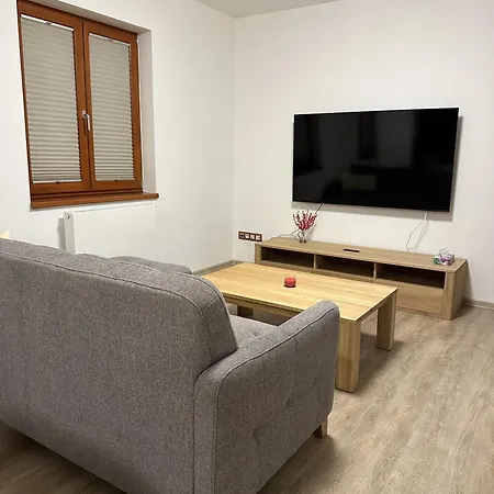 شقة U3 Tyniste nad Orlici